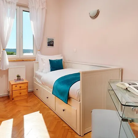 Apartment Sun Hills 8 *